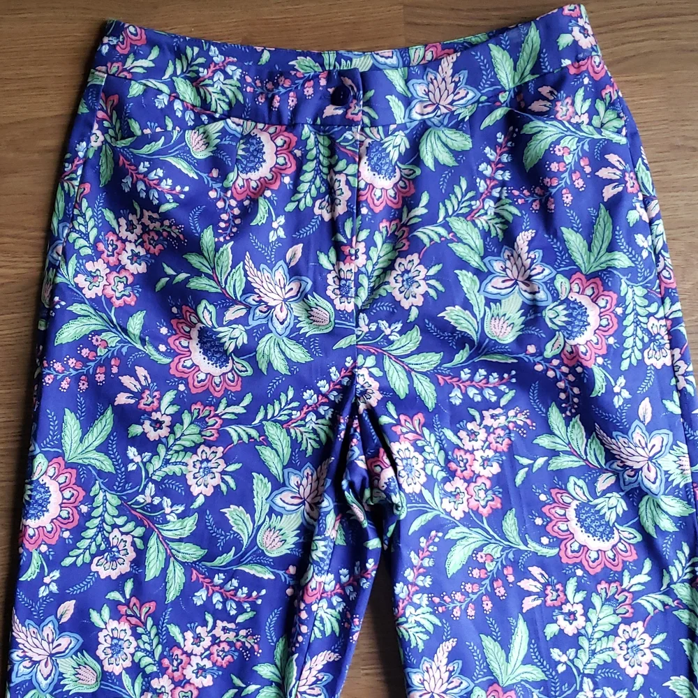 Appleseed's Petites Women's Size 8 Floral Stretch Pants 29